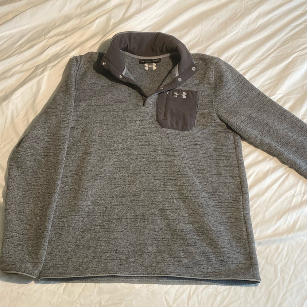Under armour men’s pull over sweater